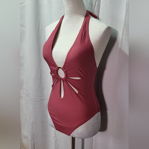 Cupshe Women's NWT Pink Alexandrea Cutout O-Ring One Piece Swimsuit Size Medium - Picture 10 of 10